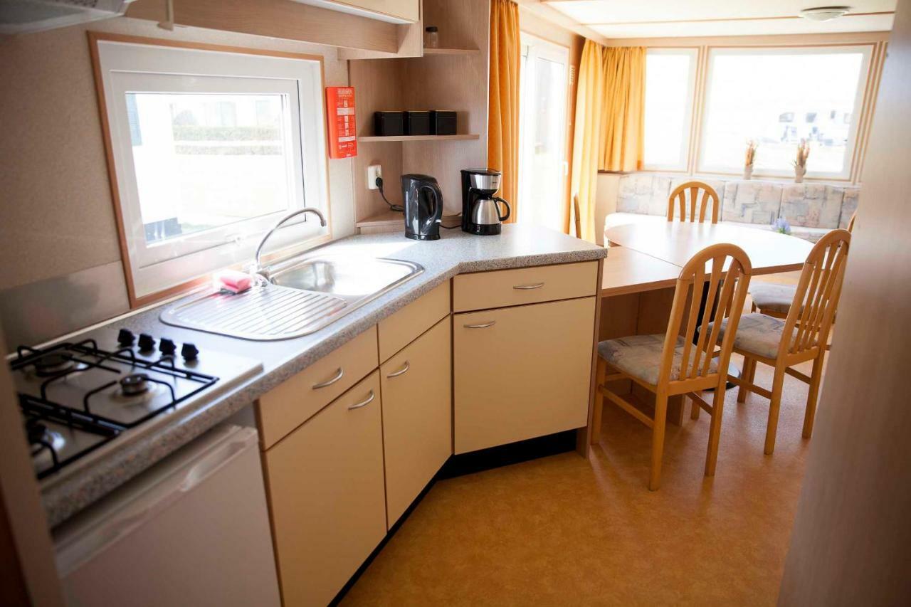Zeezand Recreatie Cozy Chalets Stolpen Exterior foto